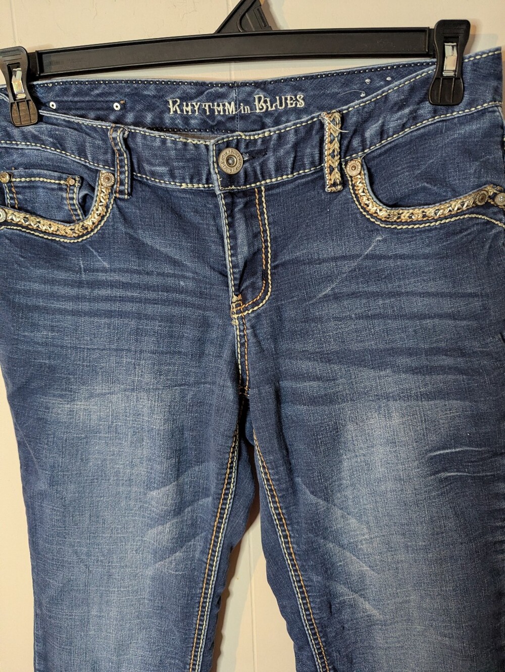 Women's Blue Demin Embroidered Jeans Size 6 Short Rhythm in Blues Boot Cut